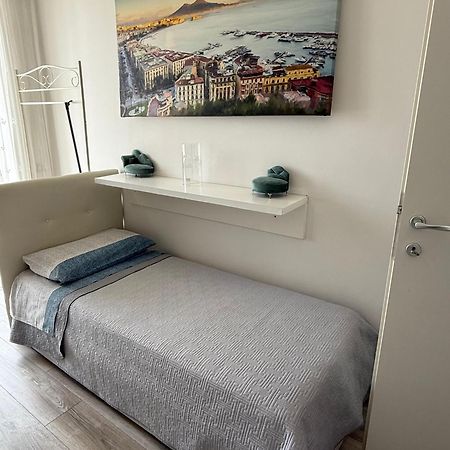 Panoramic Apartment Naples Exterior photo