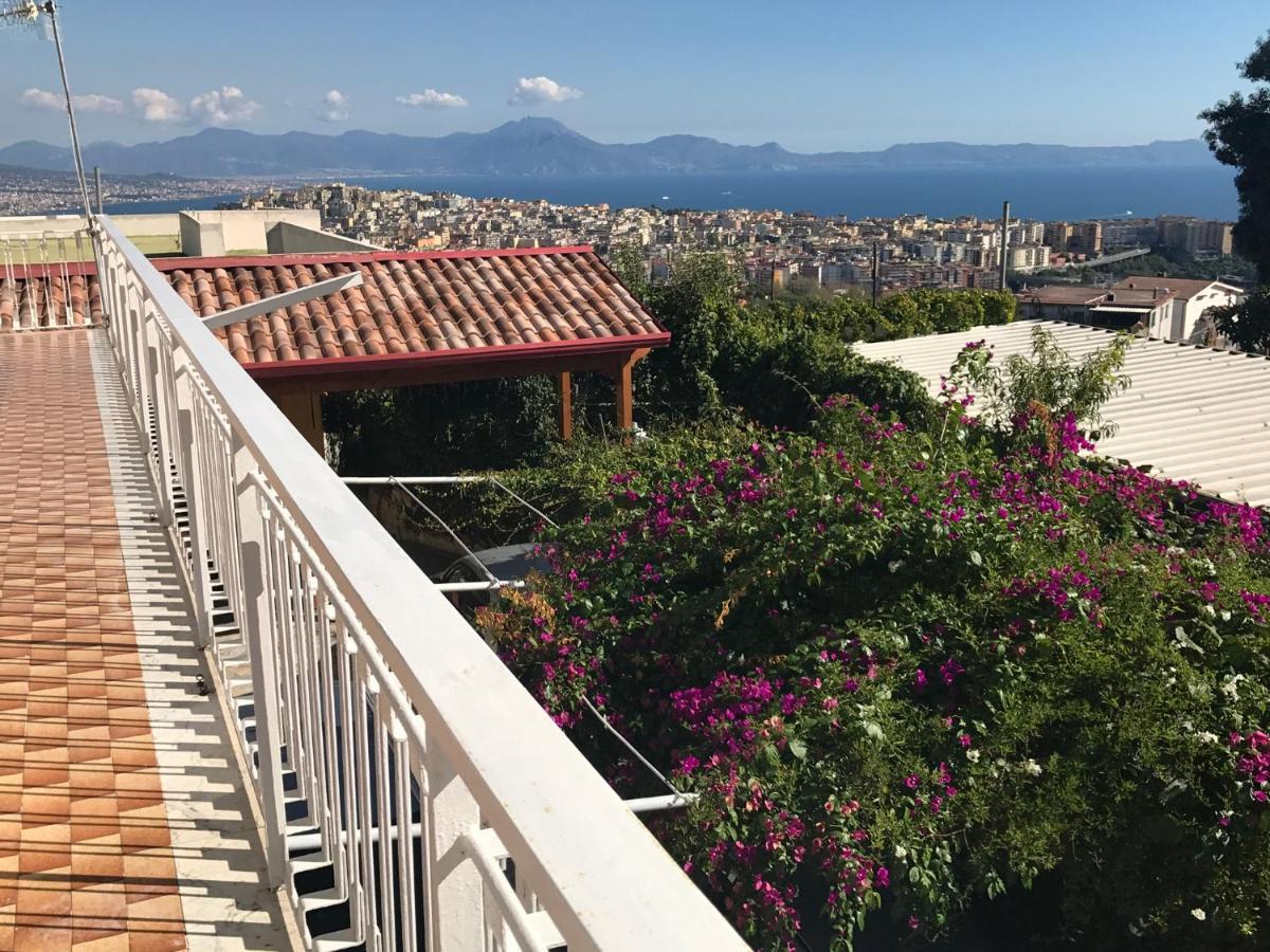 Panoramic Apartment Naples Exterior photo